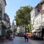De Sint Janstraat in Breda met zicht op de Grote Markt